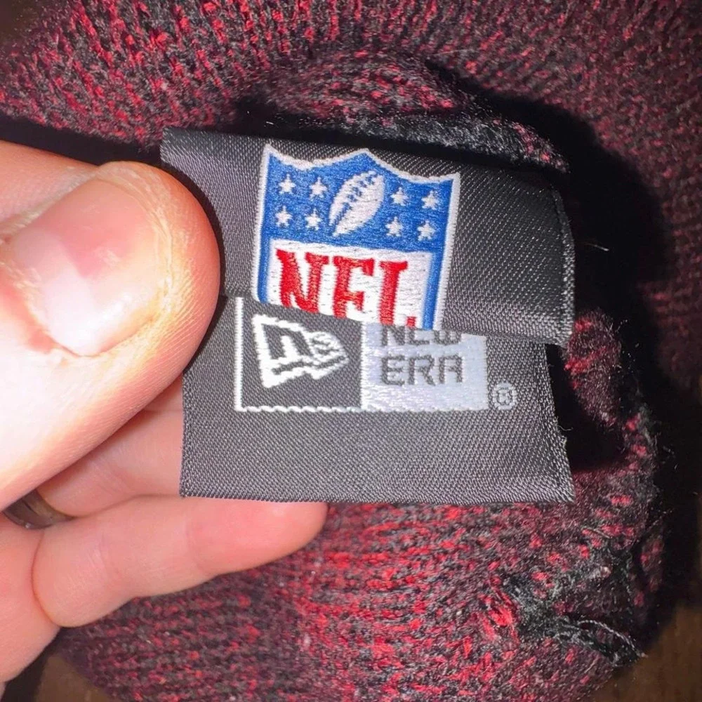 New Era NFL Arizona Cardinals Red Black Striped Cuffed Pom Pom Beanie‎ Knit Hat